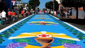Corpus Christi deve movimentar R$ 5,9 bi e atrair 3,2 milhões de turistas em SP; veja atrações