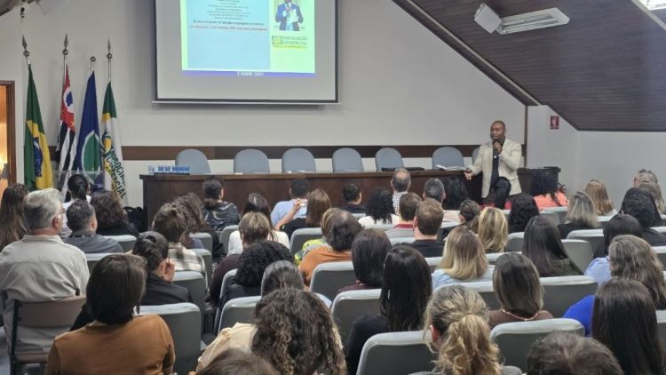 Treinamento sobre nova NR-01 reúne mais de 100 participantes na ACISC