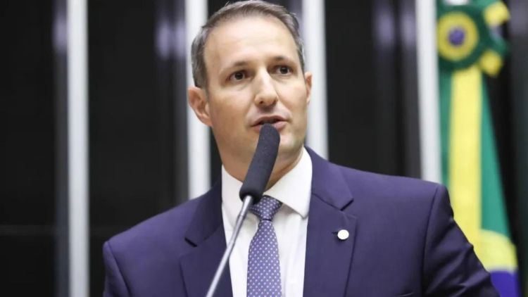 Bolsonaristas veem derrapada de Derrite e avanço de vice de Nunes por vaga ao Senado