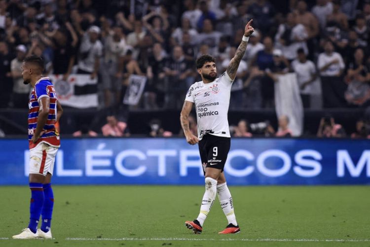 Yuri Alberto marca, e Corinthians fica no empate com Fortaleza em ida da semi da Sul-Americana