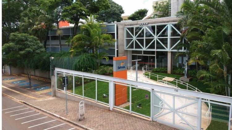 Transição de carreira se consolida como movimento estratégico diante das mudanças no mercado de trabalho