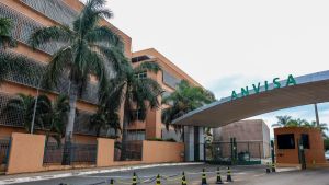 Anvisa manda apreender medicamento falsificado para câncer de mama
