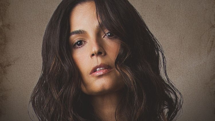 Emanuelle Araújo lança o single "Beija Minha Boca" no Carnaval 2026