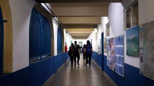Enfrentamento à violência é desafio para 71,7% dos gestores de escolas