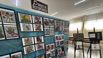 Exposição “Do desenho ao RPG” chega à Biblioteca Municipal de Ibaté e segue aberta até o fim de junho