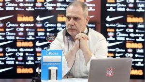 Corinthians: MP denuncia ex-dirigentes e ex-funcionário e pede devolução de valor milionário