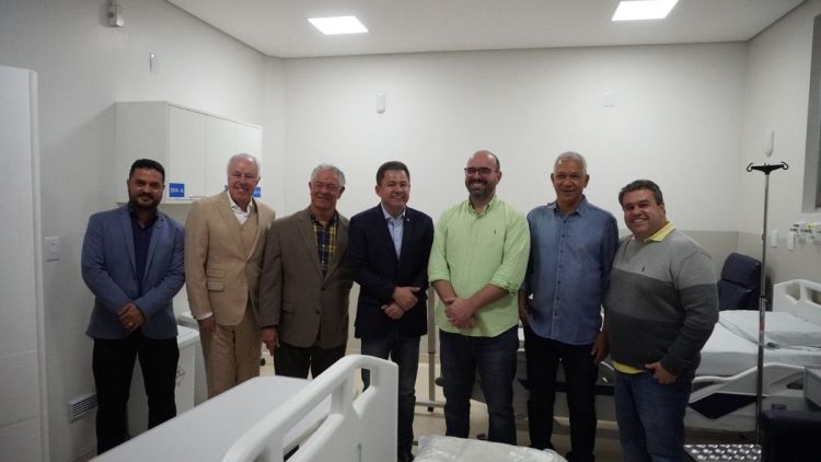 Deputado Cezinha de Madureira participa da reinauguração do Bloco E2 da Santa Casa