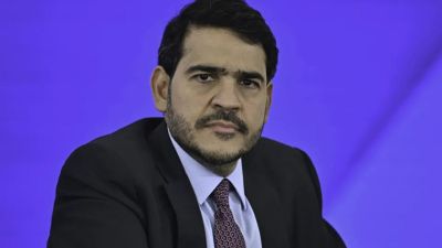 Messias conta votos para indicação ao STF e deve defender a senadores limites a Judiciário