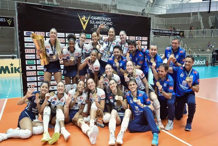 Minas bate Praia Clube e leva Sul-Americano de vôlei pela 5ª vez