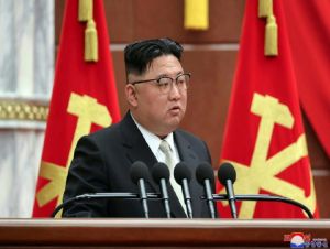 Líder norte-coreano abre reunião sobre agricultura após relatos de ameaça de fome