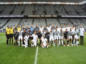 Corinthians encaminha amistoso com lendas do Real Madrid para setembro