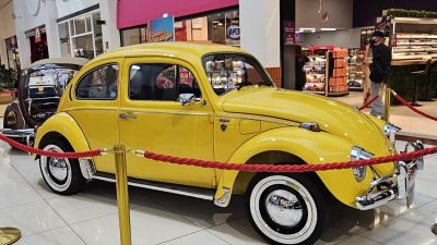 5º Encontro de Carros Antigos reúne cerca de 100 veículos no Shopping São Carlos neste fim de semana