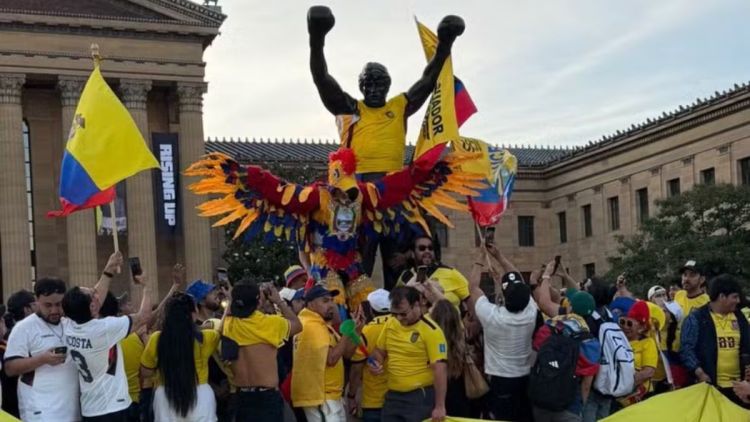 Departamento de turismo da Pensilvânia alerta torcedores sobre maldição de Rocky Balboa