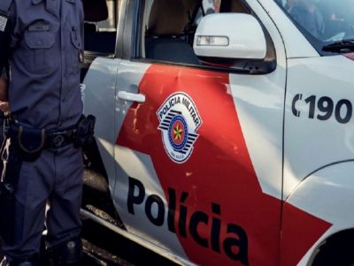 3 bandidos roubam carro no Cruzeiro do Sul
