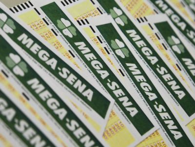 Prêmio da Mega-Sena acumula e pode chegar a R$ 65 milhões