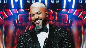 Belo interpreta &quot;Caça e Caçador&quot; e transborda seu lado romântico em clássico de Fábio Jr.