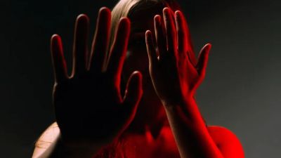Adolescente mata mulher em estupro e se oferece para ajudar no funeral