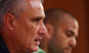 Tite diz que usará equipe alternativa diante de Camarões