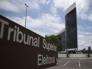 TSE arquiva processos da Lava Jato sobre caixa 2 do PMDB, PP e PT