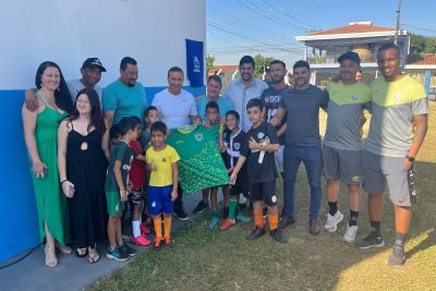 Campo de futebol do bairro Jardim Paulistano é revitalizado com emendas dos vereadores Bruno Zancheta e Elton Carvalho