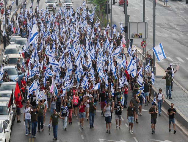 Ministro israelense diz que protestos podem afetar reforma do Judiciário