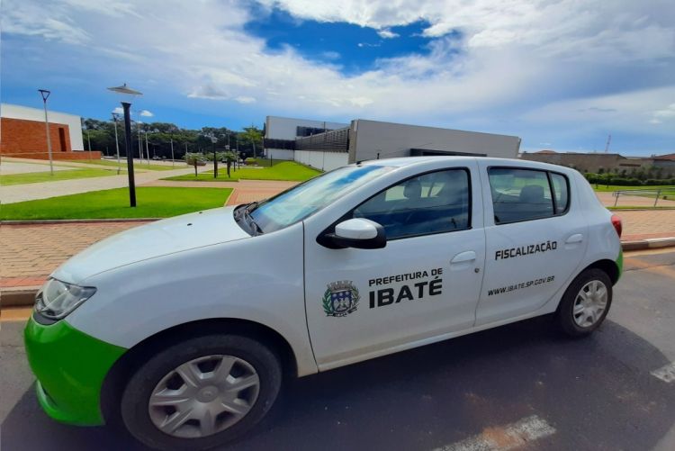 IBATÉ| Fiscalização emite 356 notificações a donos de terrenos descuidados no primeiro trimestre