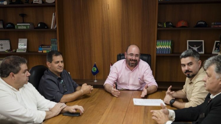 Prefeitura de São Carlos assina ordens de serviço para construção de duas novas Unidades de Saúde da Família