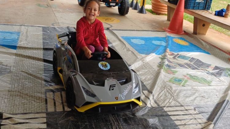 Educação para o Trânsito: ação lúdica reforça cidadania desde a infância em São Carlos