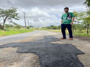 Manutenção na via que dá acesso ao Aracê de Santo Antônio atende pedido do Vereador Bruno Zancheta