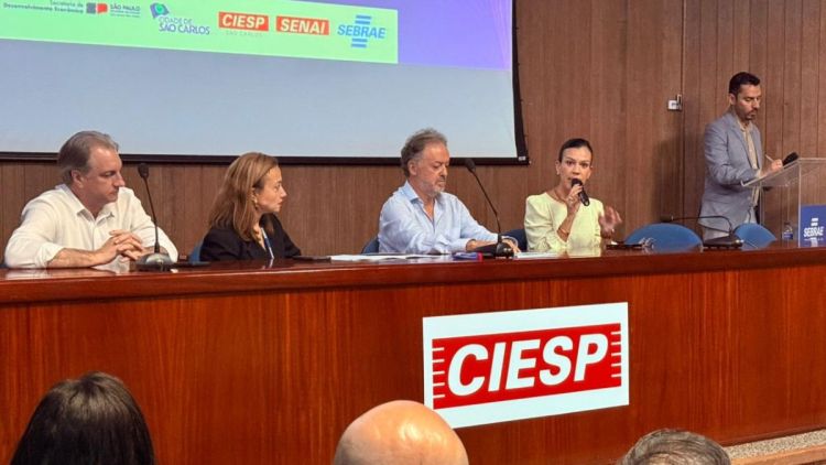 Encadear Summit reúne empresas, startups e instituições para fortalecer negócios e inovação em São Carlos