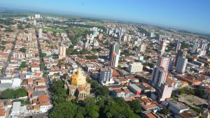 São Carlos se destaca em inovação e dinamismo econômico em ranking de competitividade