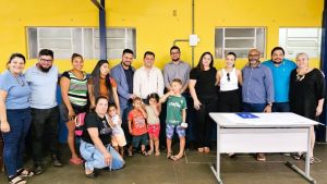 Roselei Françoso assina ordem de serviço para a construção de Cemei em Santa Eudóxia