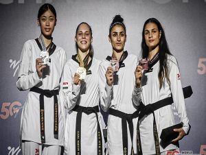 Maria Clara Pacheco é bronze no Mundial de Taekwondo