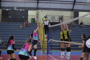 Vôlei feminino: Caaso vence e se reabilita na Copa AVS/Smec