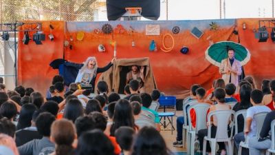 Marília recebe espetáculo teatral gratuito que estimula jovens a criar soluções ambientais