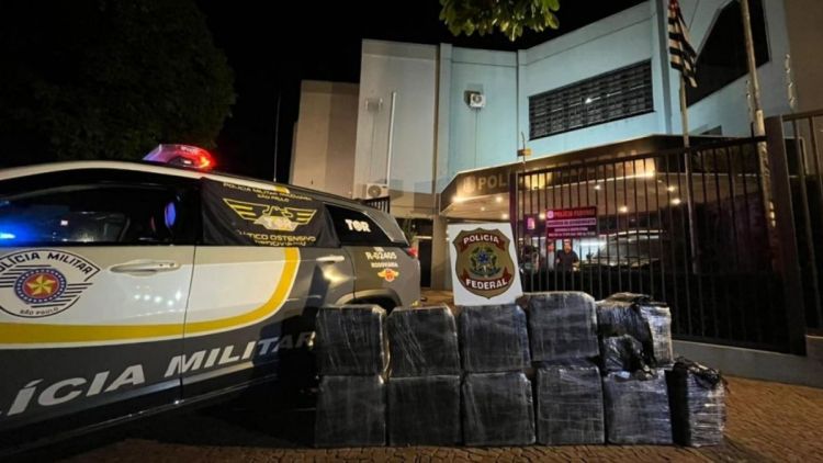 Casal é preso com quase 350 kg de cocaína em rodovia do interior de SP