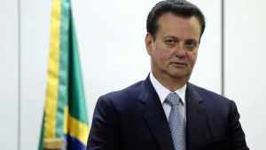 Lula diz a Kassab que centrão e oposição podem pagar preço ao atuar contra o país