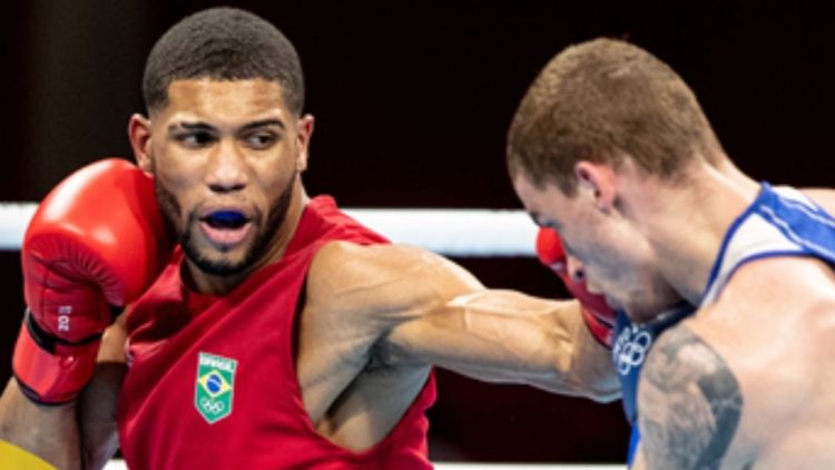 Atletas olímpicos e profissionais de Boxe participam de atividades no Sesc São Carlos