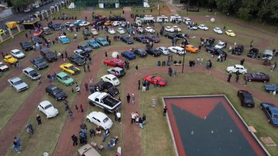 Ibaté celebra 132 anos com sucesso do 1º encontro de carros antigos  com mais de 170 veículos expostos