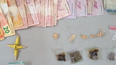 Suspeito é detido após Guarda Municipal localizar sacola com drogas perto de PSF
