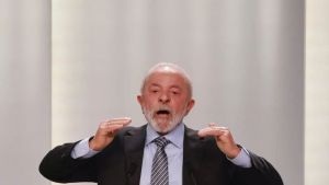 Não quero amigo e não sei se será mulher, homem, preto ou branco, diz Lula sobre vaga no STF