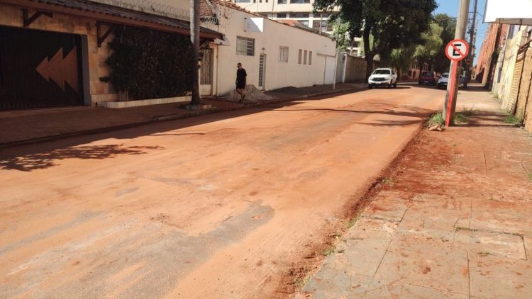 Saae conclui manutenção emergencial na rede de esgoto na rua José Bonifácio