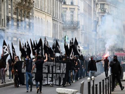 França proíbe manifestações de grupos da extrema direita