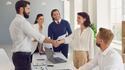 IEMB Acirp divulga comportamento do emprego no final de ano