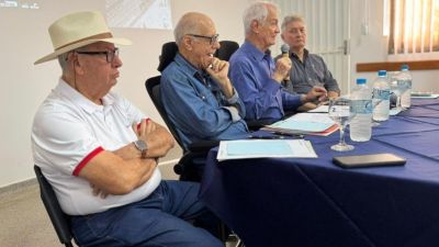 Encontro em Pirassununga debate impactos da jornada de trabalho e transformação digital no varejo