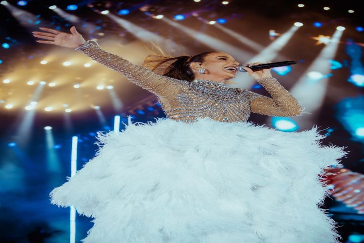 Ivete Sangalo abre vendas da mega turnê A FESTA, que celebra os seus 30 anos de carreira