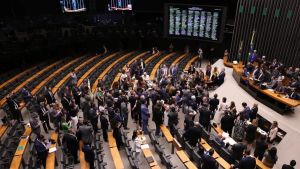 8/1: Congresso derruba veto ao PL da Dosimetria e beneficia condenados