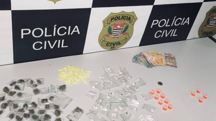 Polícia Civil apreende adolescentes por tráfico de drogas no Jardim Jacobucci