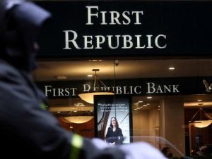 First Republic Bank vai receber US$30 bilhões de outros bancos, dizem reguladores dos EUA