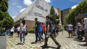 Governo de SP anuncia R$ 1,2 bilhão para modernização das Etecs e Fatecs do Estado